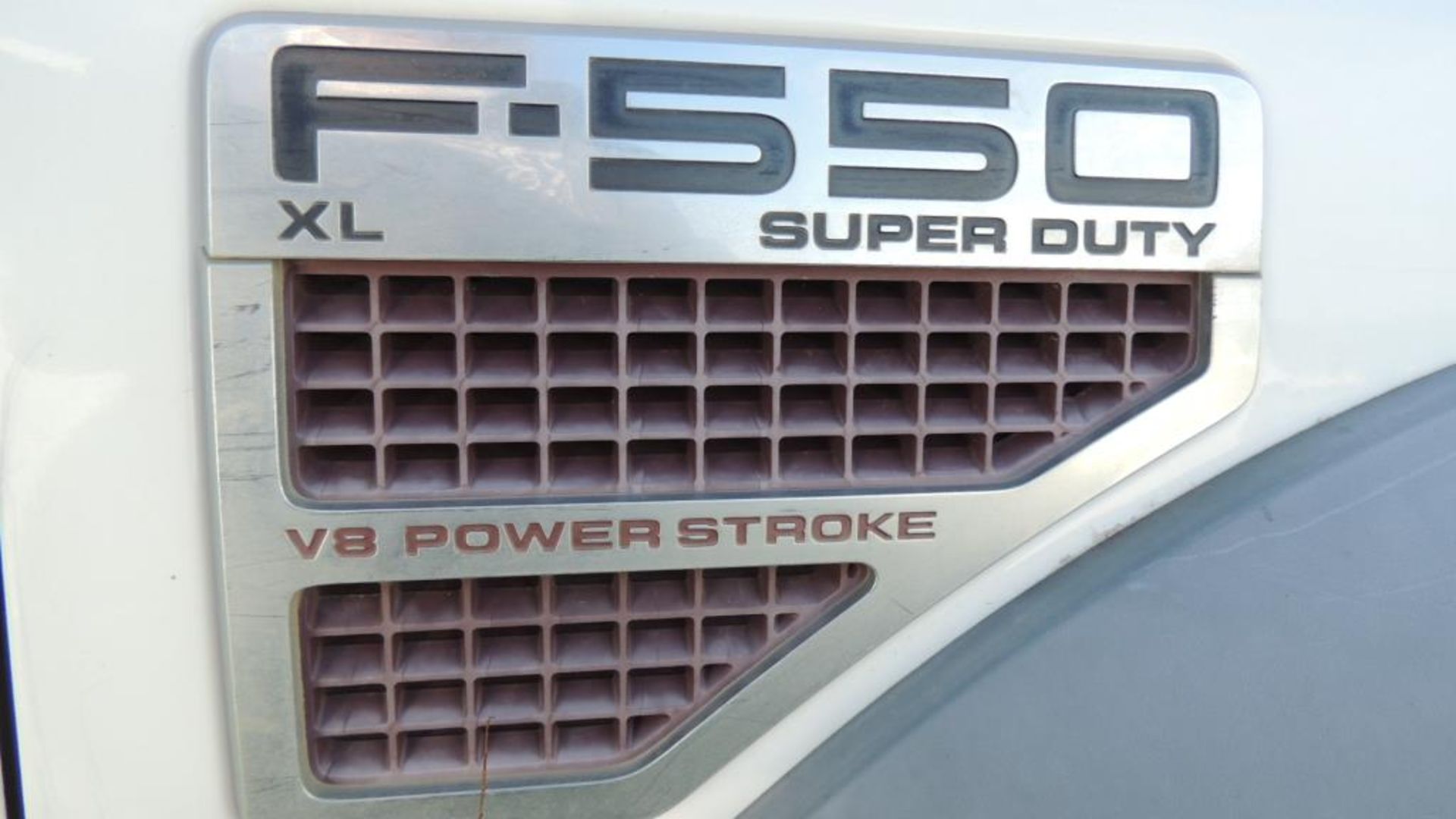 Ford F550 Cab & Chassis - Image 4 of 17