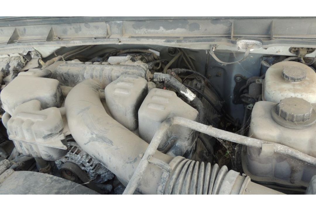 Ford F350 Stake Bed - Image 15 of 19