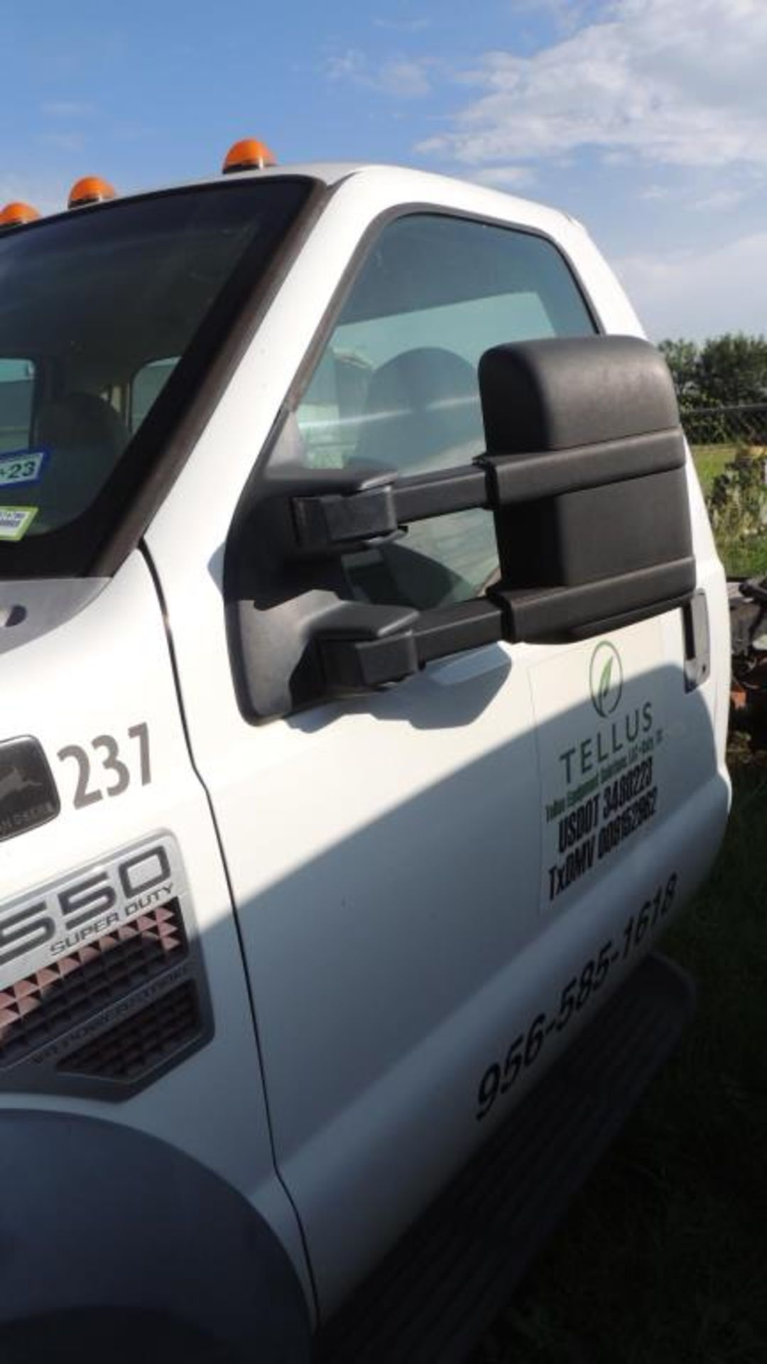 Ford F550 Cab & Chassis - Image 5 of 17