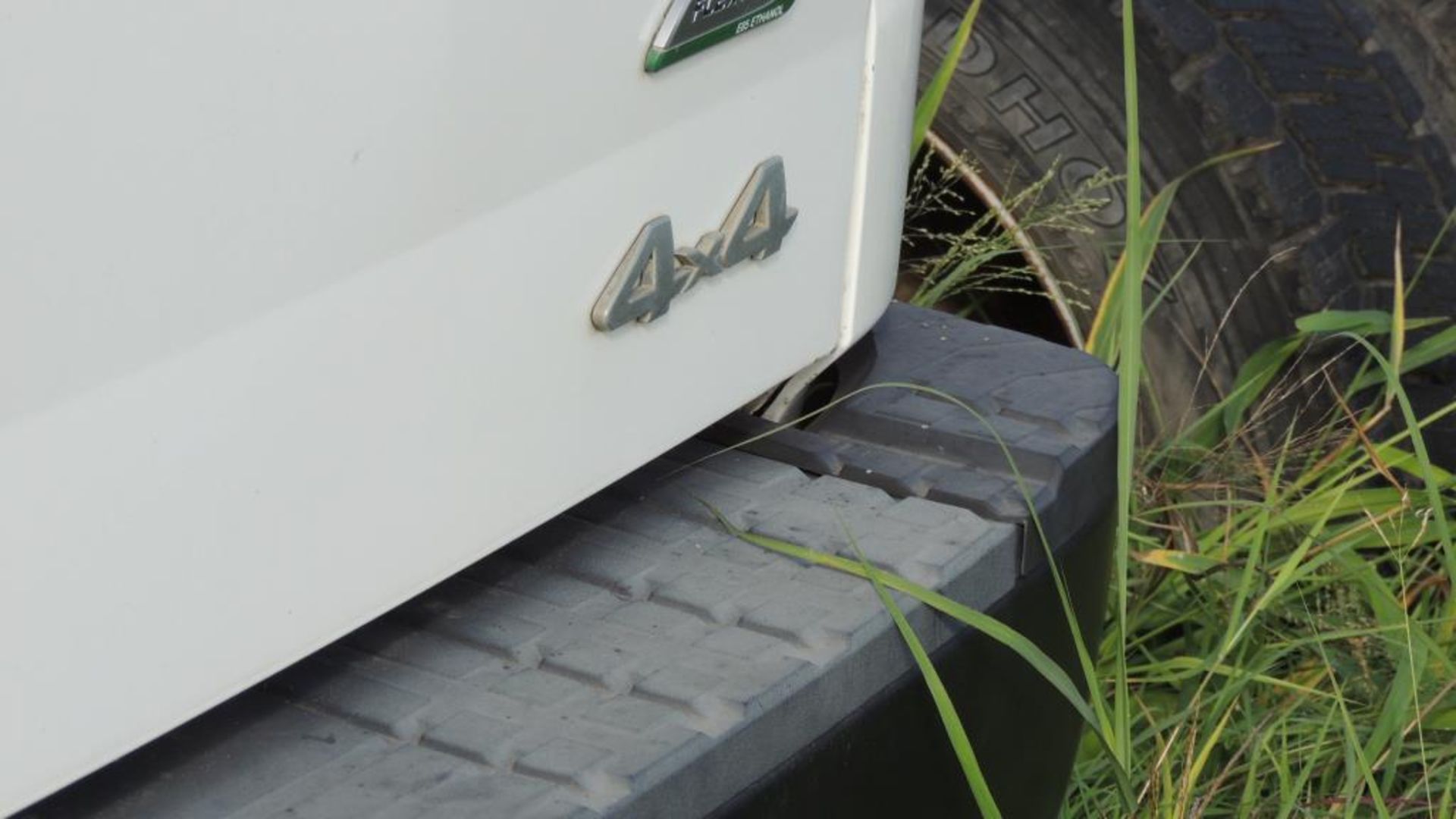 Toyota Tundra Pickup - Title is NOT Available - Image 6 of 17