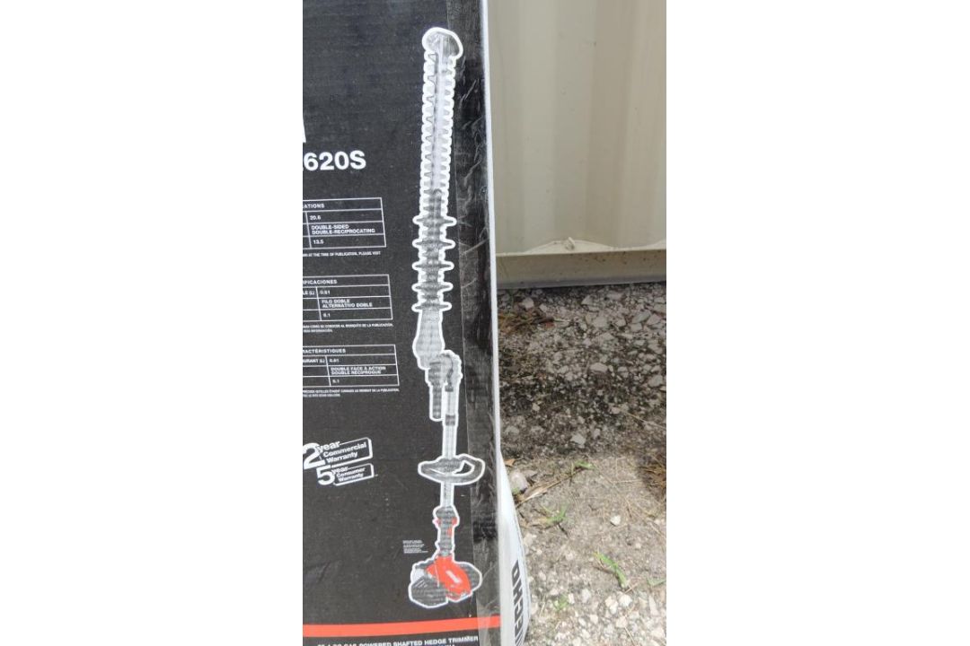 Echo Hedge Trimmer (Unused) - Image 2 of 6