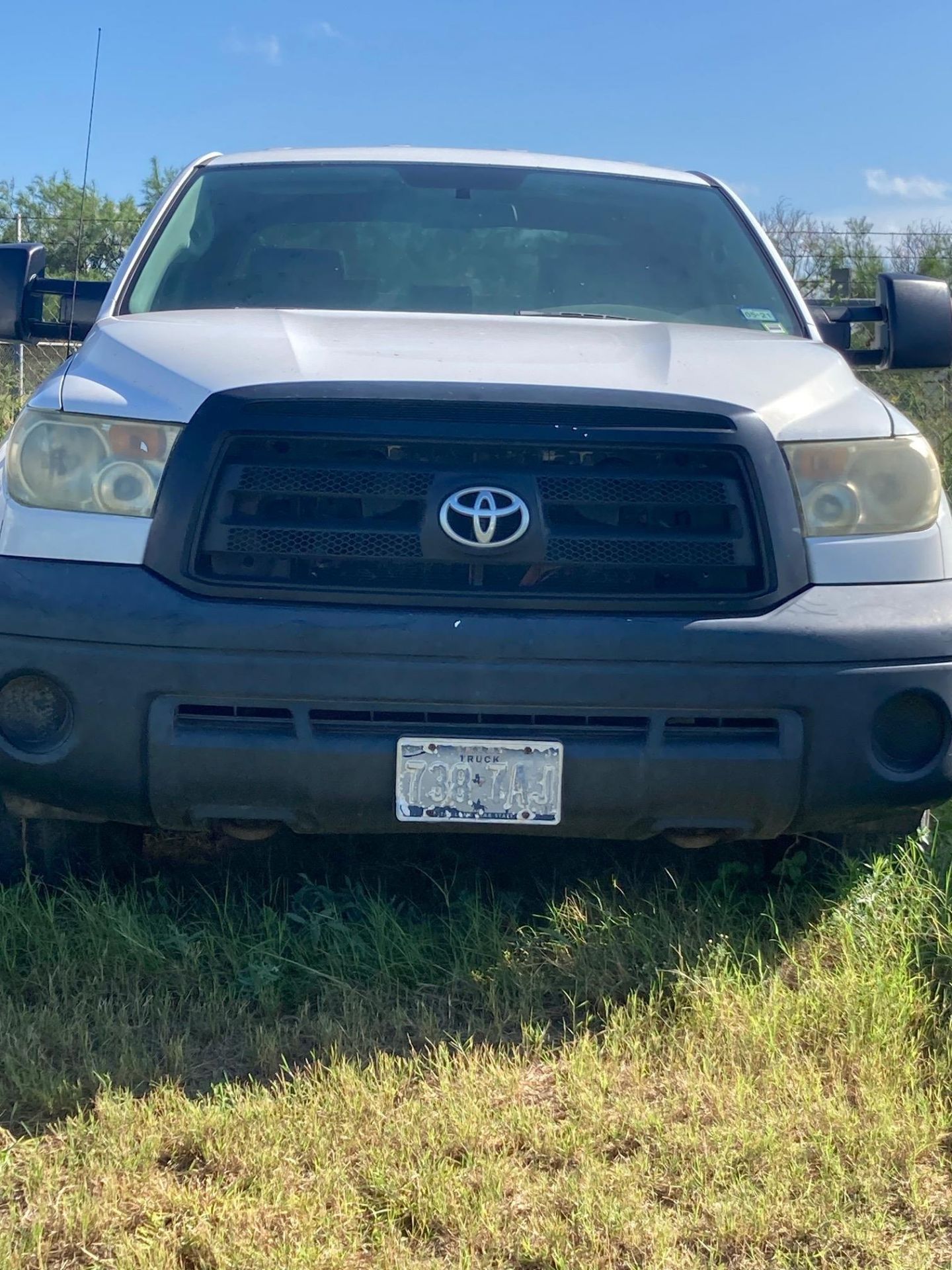 Toyota Tundra Pickup - Title is NOT Available