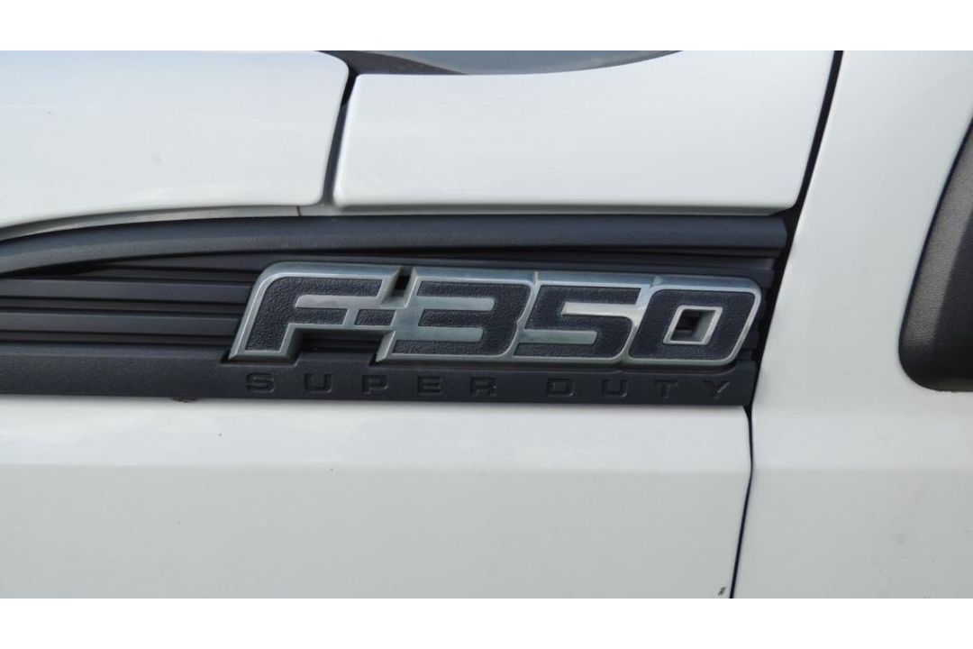 Ford F350 Stake Bed - Image 7 of 19
