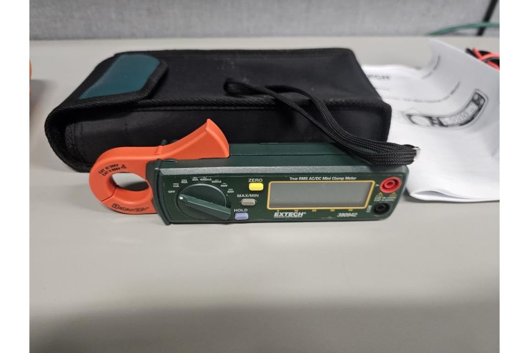 (2) Digital Multimeters - Image 9 of 11
