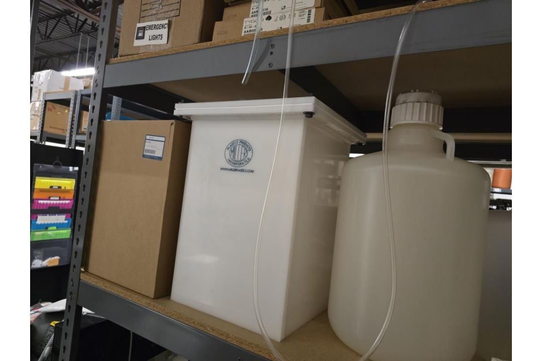 (4) Shelving Units and Contents - Image 26 of 29