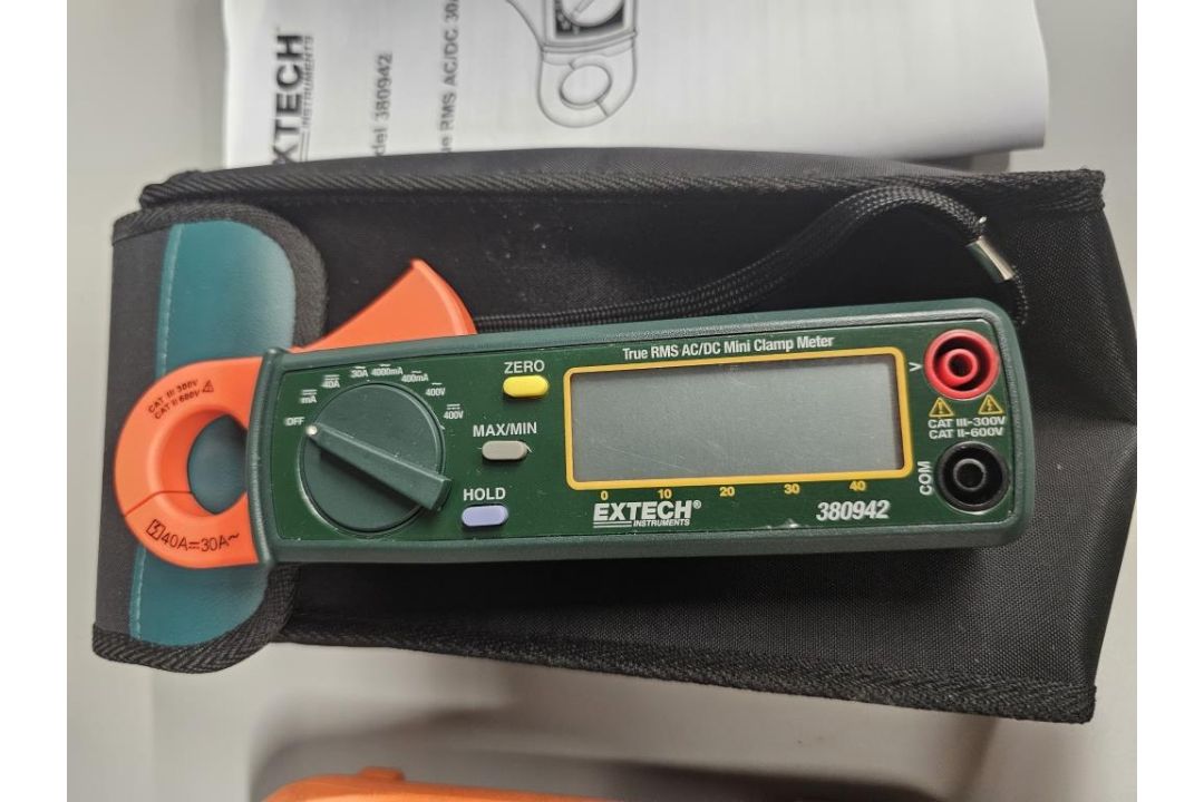 (2) Digital Multimeters - Image 7 of 11