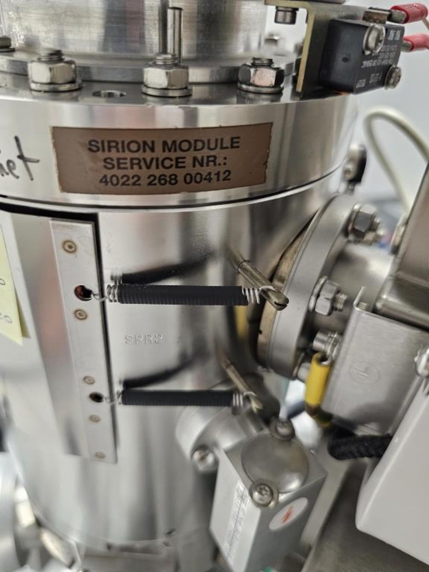 Scanning Electron Microscope - Image 17 of 27