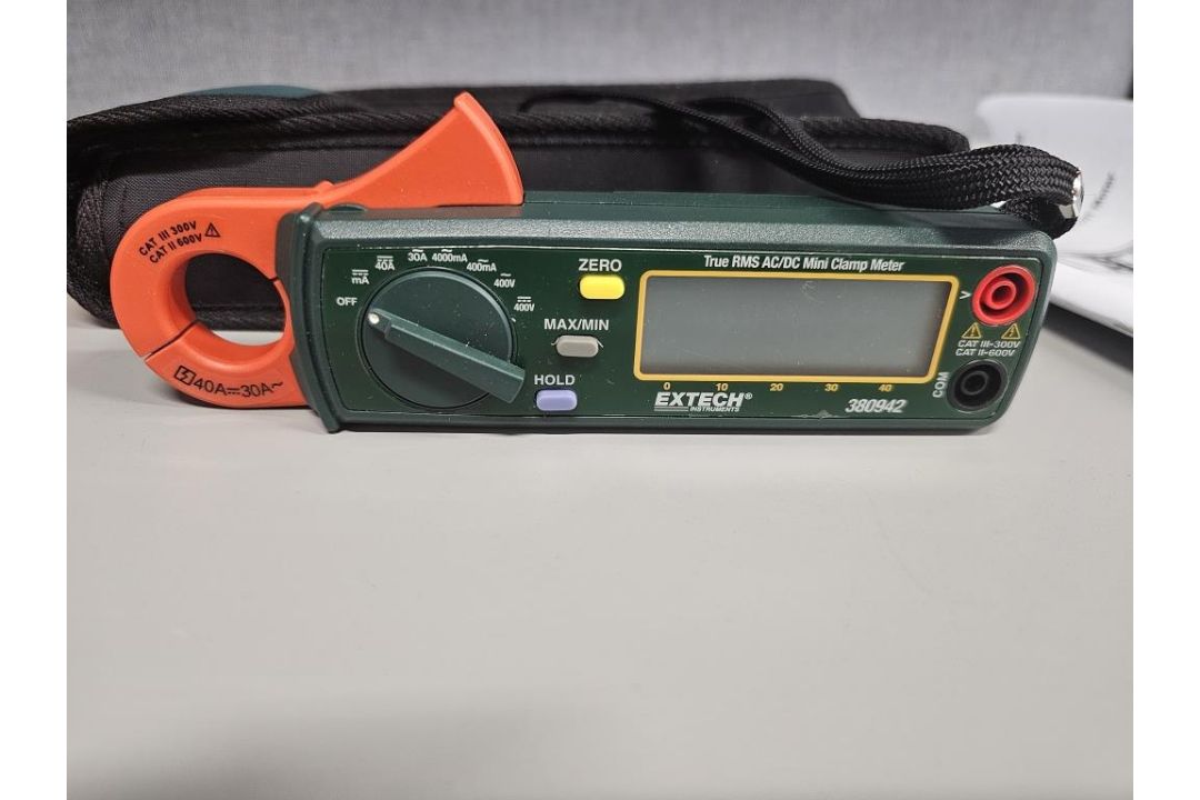 (2) Digital Multimeters - Image 8 of 11