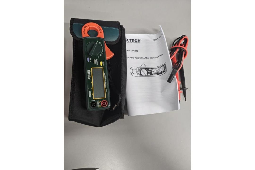 (2) Digital Multimeters - Image 5 of 11