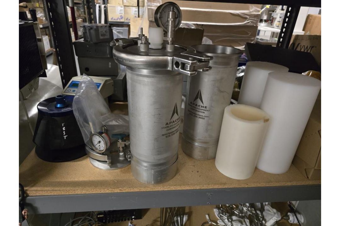 (4) Shelving Units and Contents - Image 17 of 29
