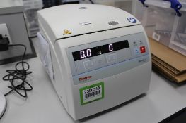 Thermo Scientific Micro CL 17 Centrifuge