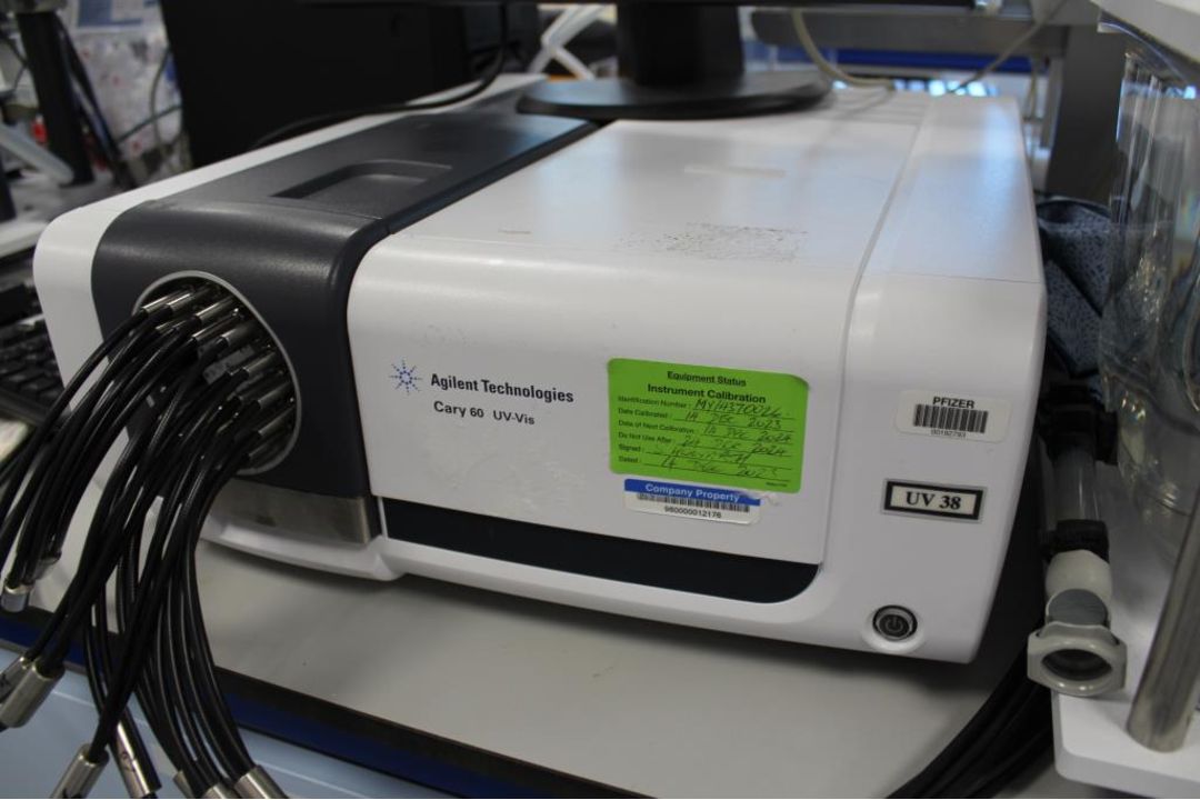 Agilent 708-DS Dissolution System - Image 3 of 8