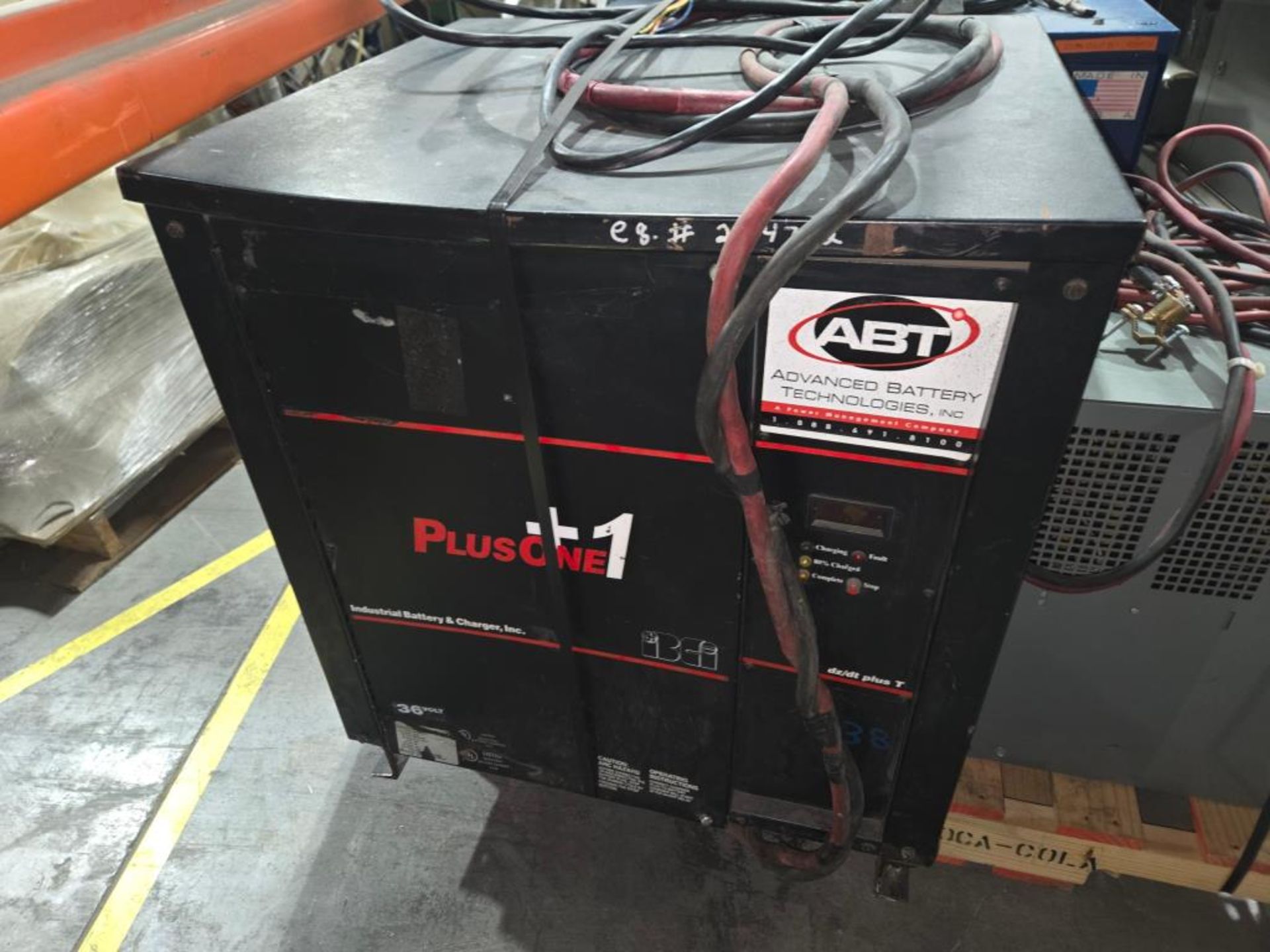 Battery Chargers - Image 5 of 9