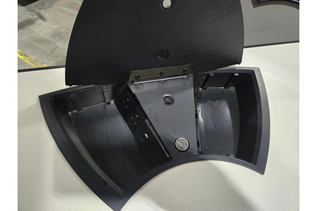 Fold Down Tables - Image 6 of 6