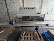 Continuous Band Bag Sealer