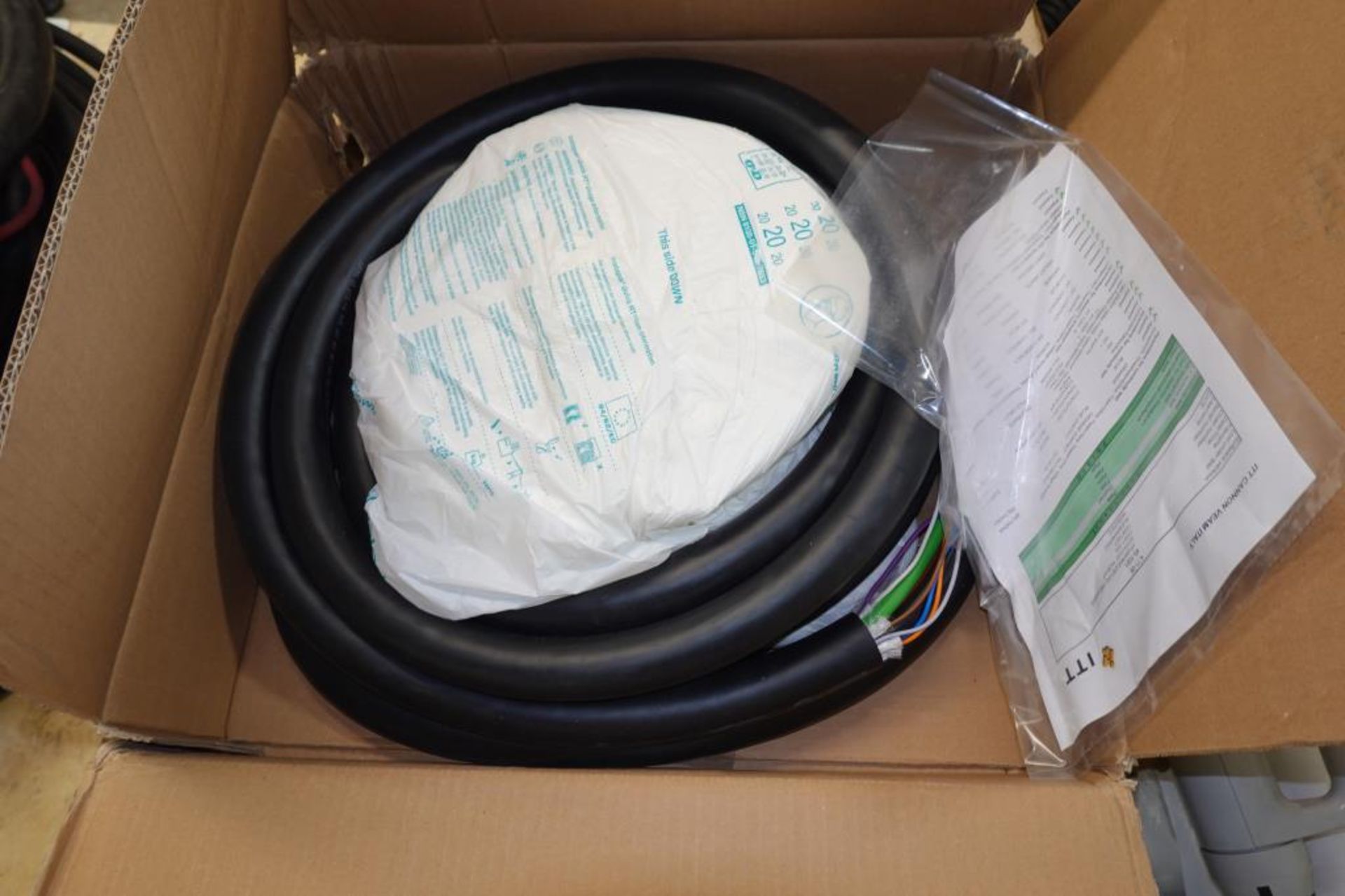 Assorted CCS-1 EV Connecters & Cables - Image 4 of 11