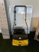 Electric Artificial Grass Vacuum