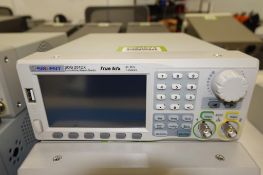 Function/Arbitrary Waveform Generator