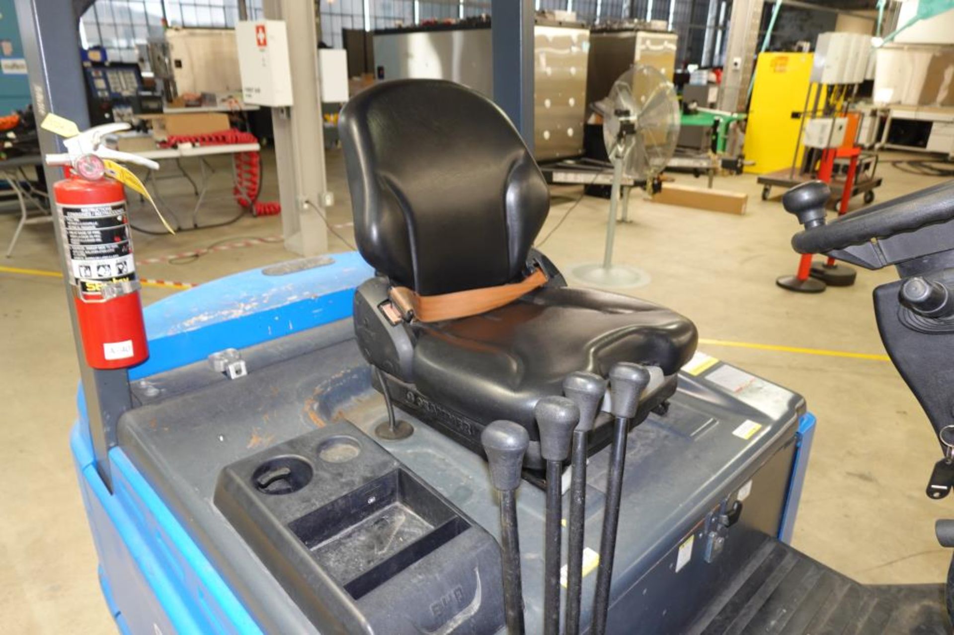 Electric Forklift, 4500 lb. Lift Cap. 3-Stage - Image 14 of 18