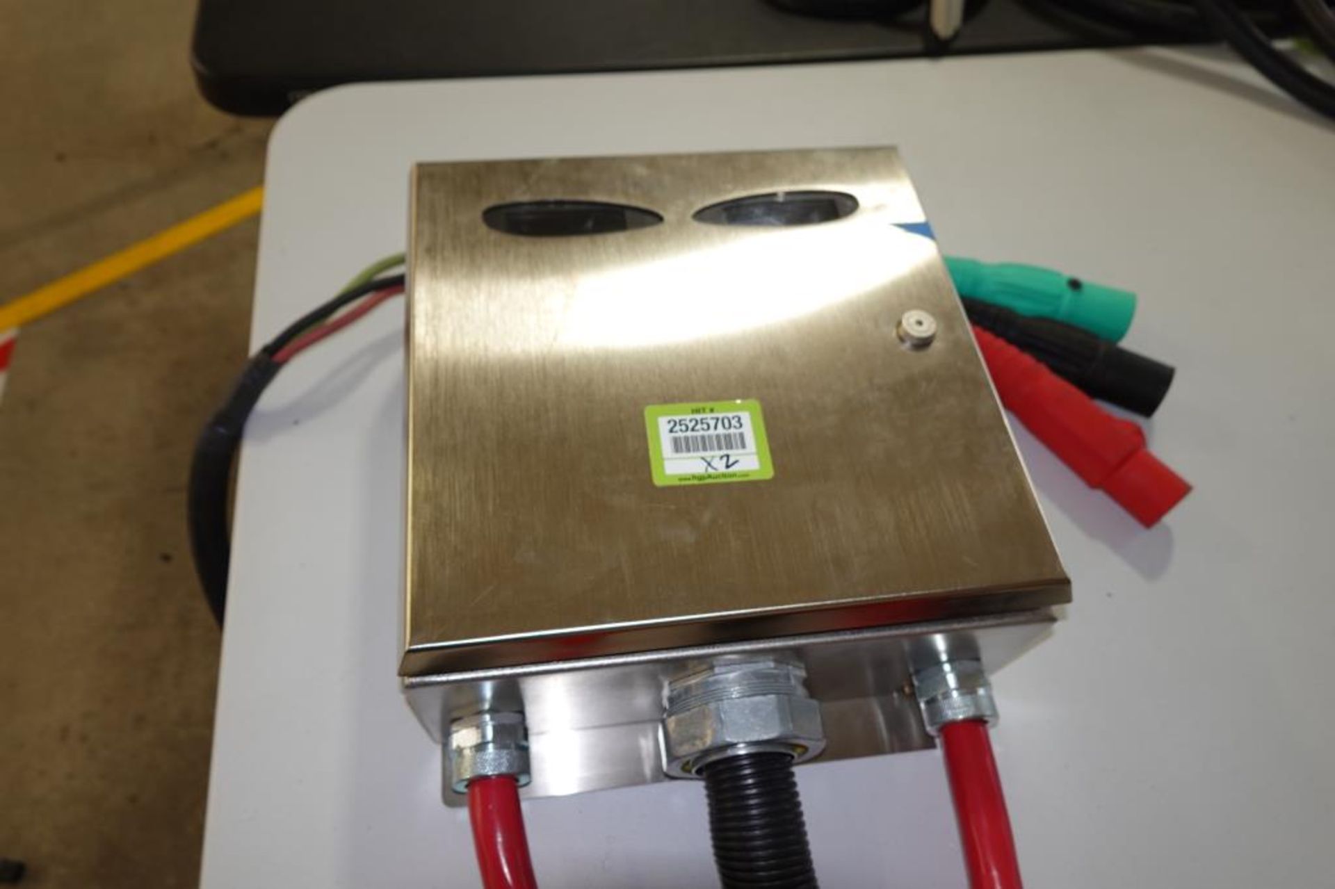 WattZilla Duo 2-Outlet EV Battery Charging - Image 2 of 14