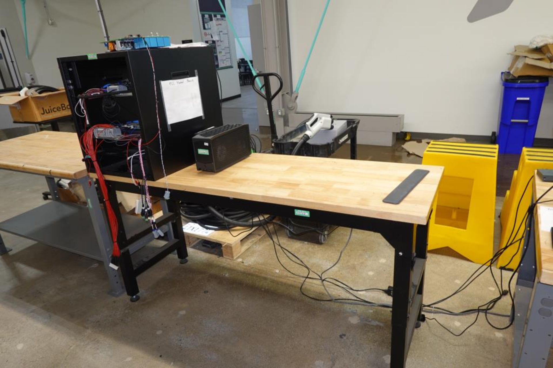 Workbenches & Tool Cart - Image 4 of 7