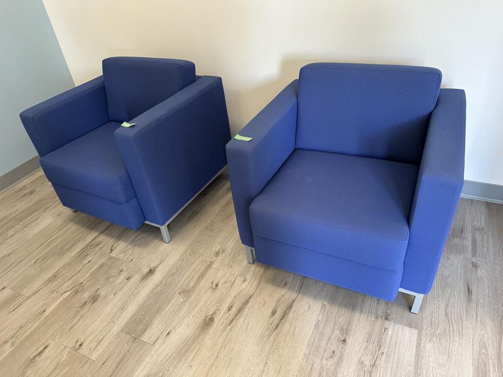 Waiting Room Furniture - Image 2 of 4