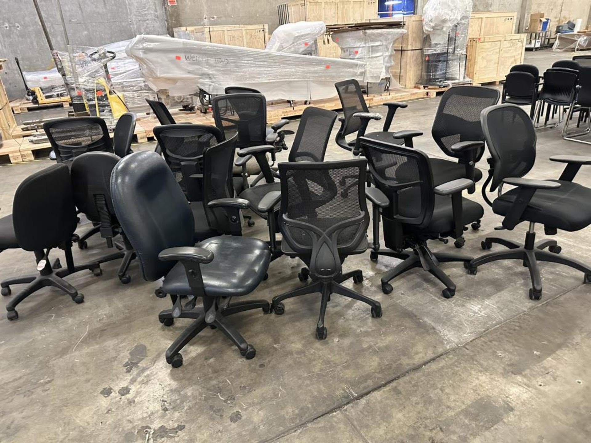 Rolling Chairs - Image 3 of 3