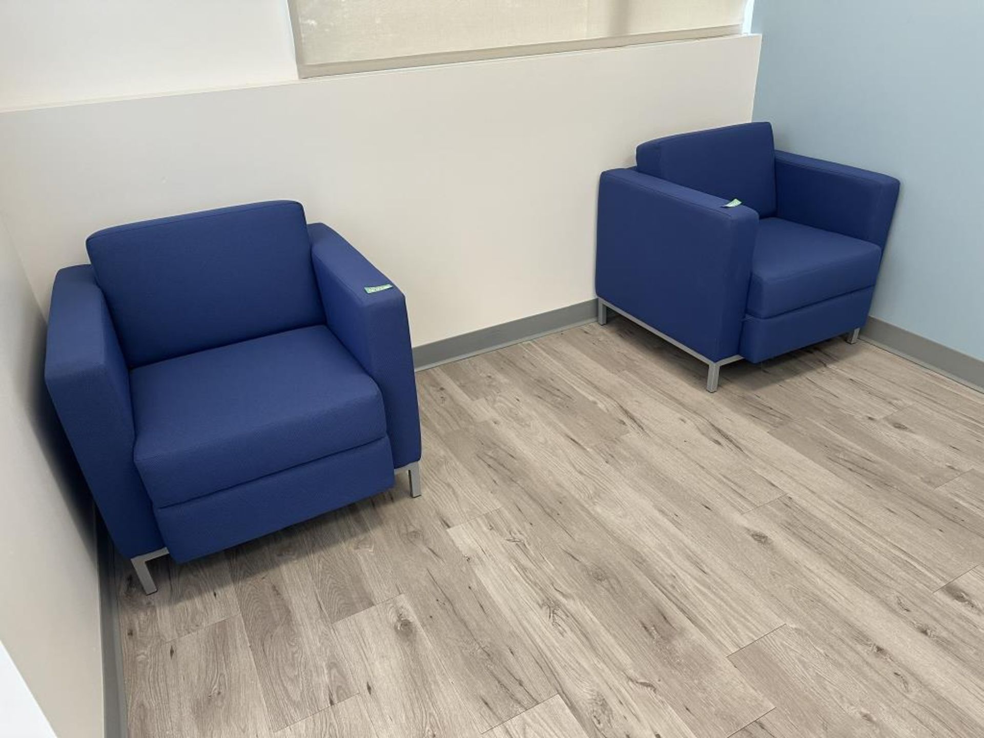 Waiting Room Furniture - Image 3 of 4