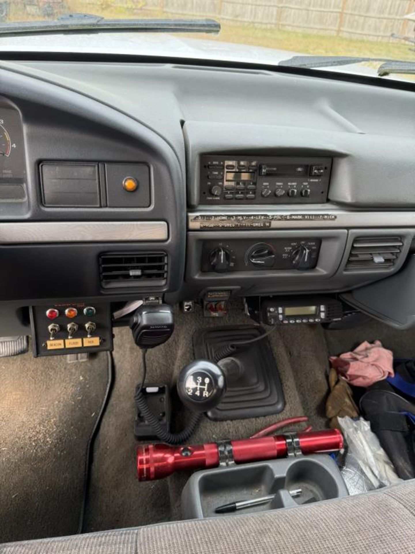 1992 Ford Tow Truck Wrecker - Image 23 of 26