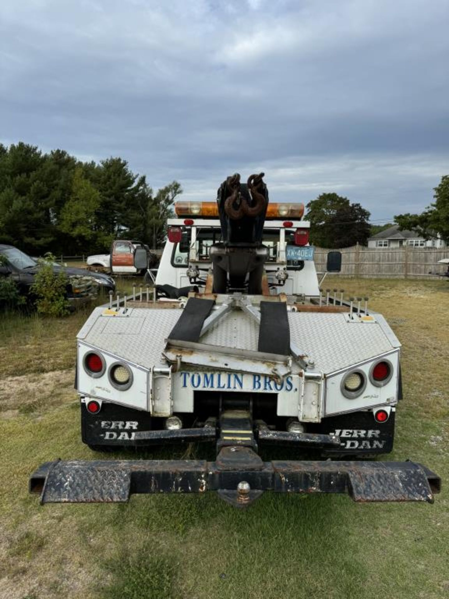 1992 Ford Tow Truck Wrecker - Image 6 of 26