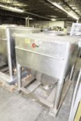 1,200 Liter Glatt Tote, S/S - Unused