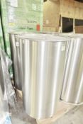 300-Liter Cap. SS Drums w- Lid