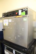 Memmert 500 Laboratory Incubator
