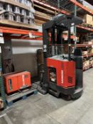 Raymond EASI DR25TT Deep Reach Forklift