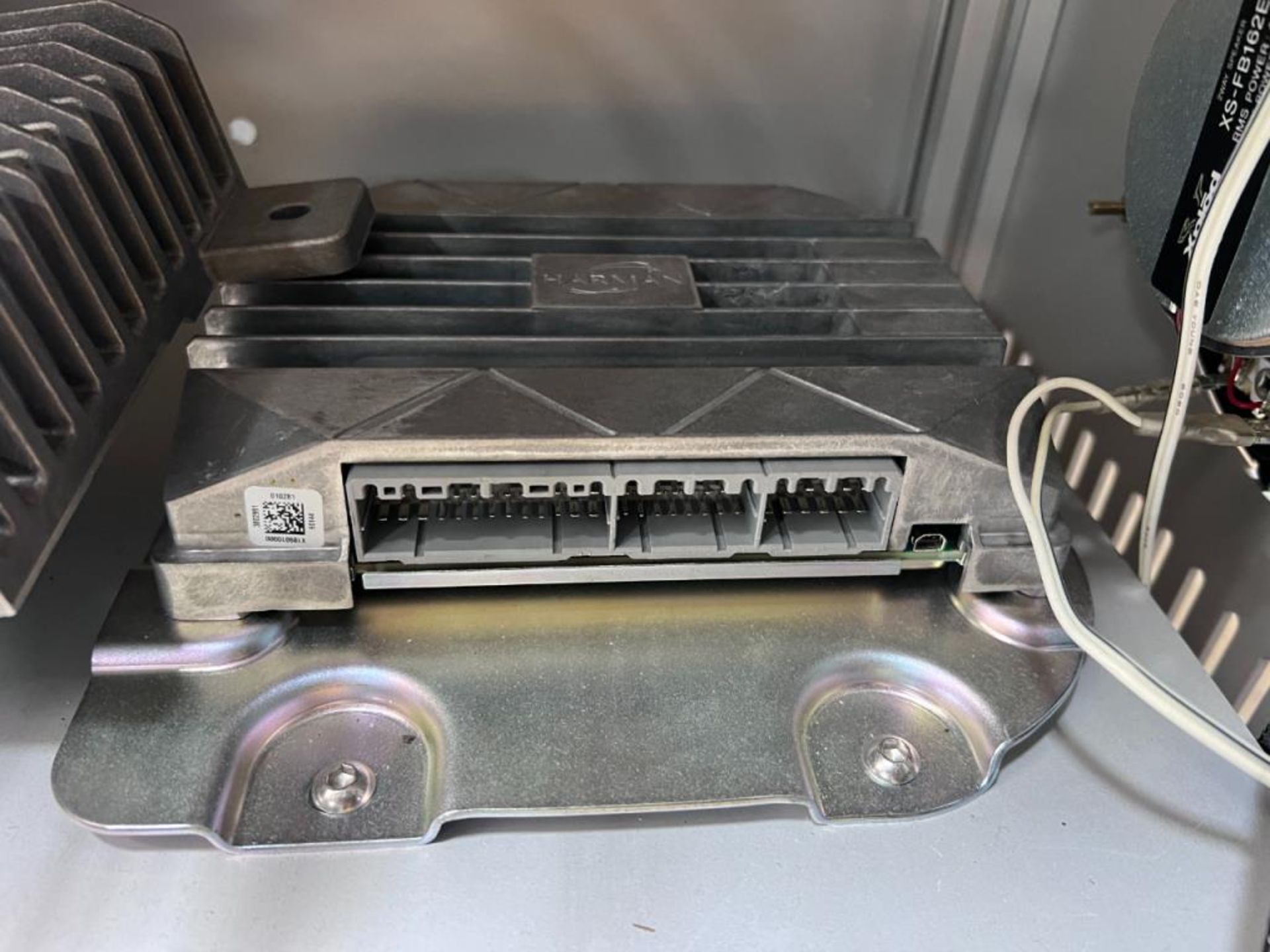 Digital Signal Tester - Image 18 of 23
