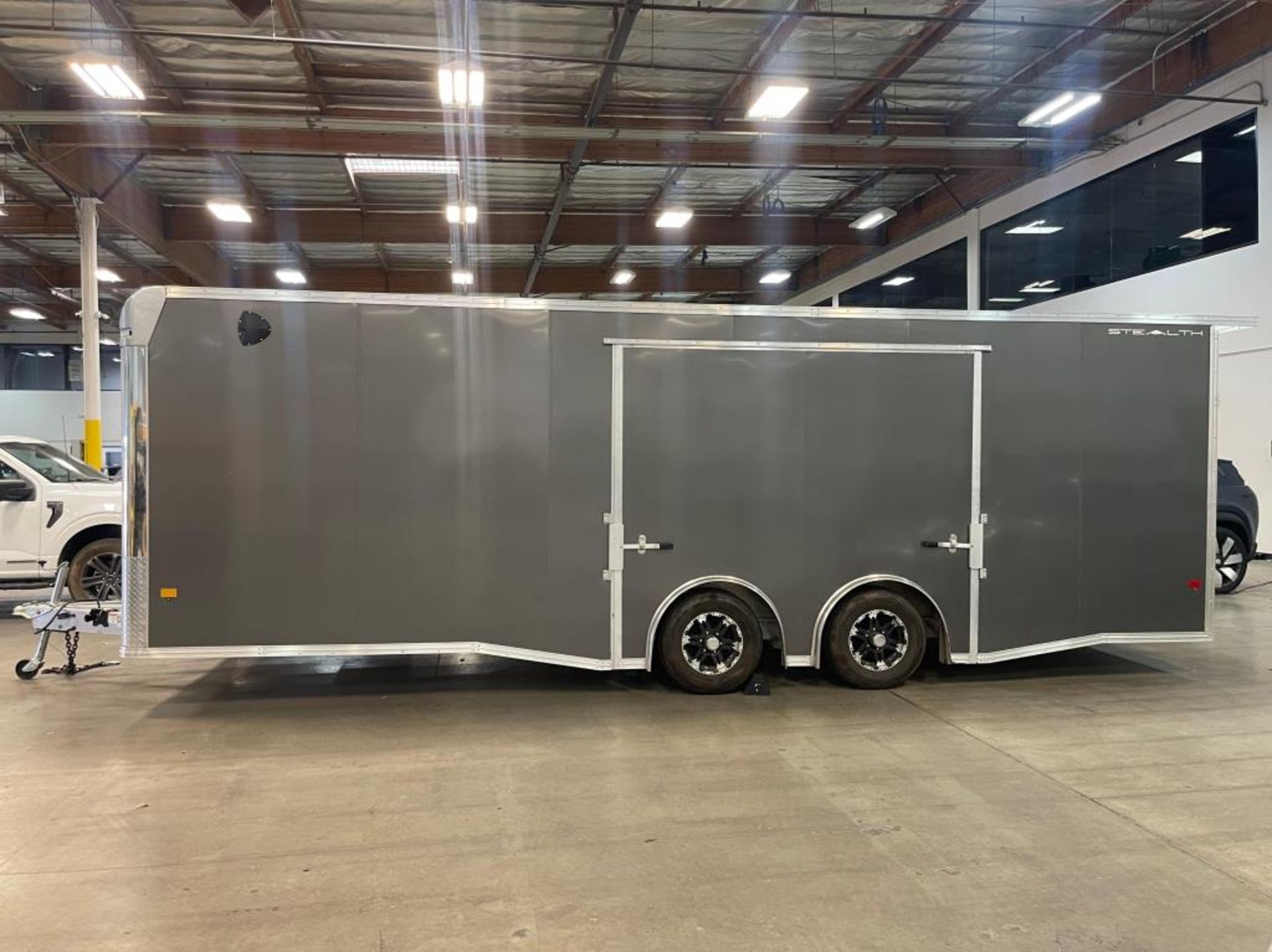 Stealth 24’ Trailer - Image 2 of 11