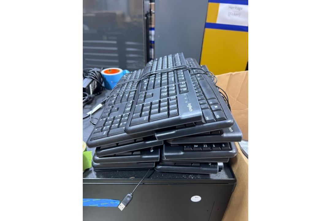 Dell Computer Accessories - Image 3 of 7