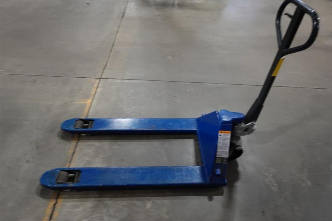 Uline Pallet Jack - Image 2 of 4