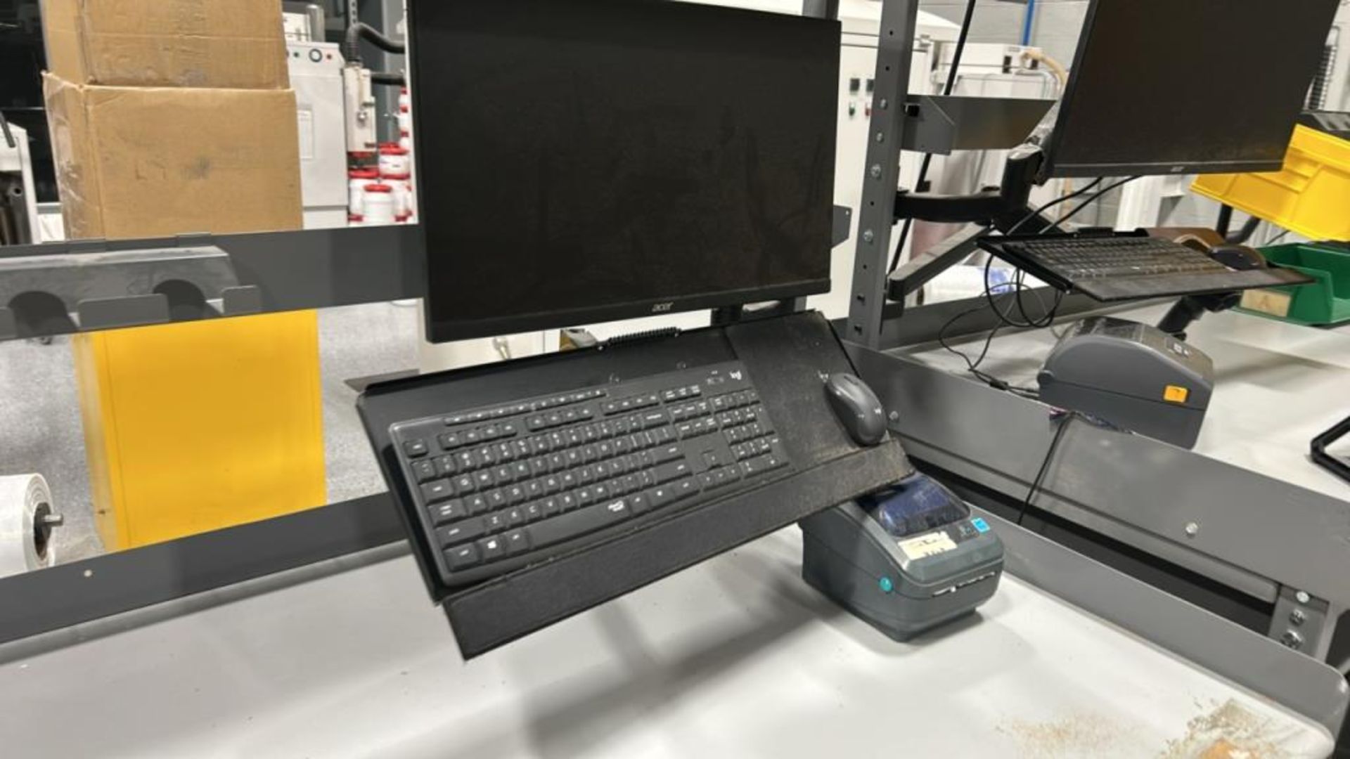 Storopack Shipping Bench and Contents - Image 3 of 7