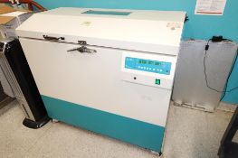 Refrigerated/ Incubated Shaker