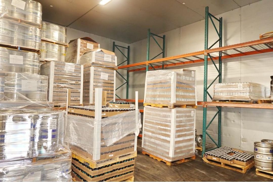 Walk In Cold Storage Room - Image 16 of 25