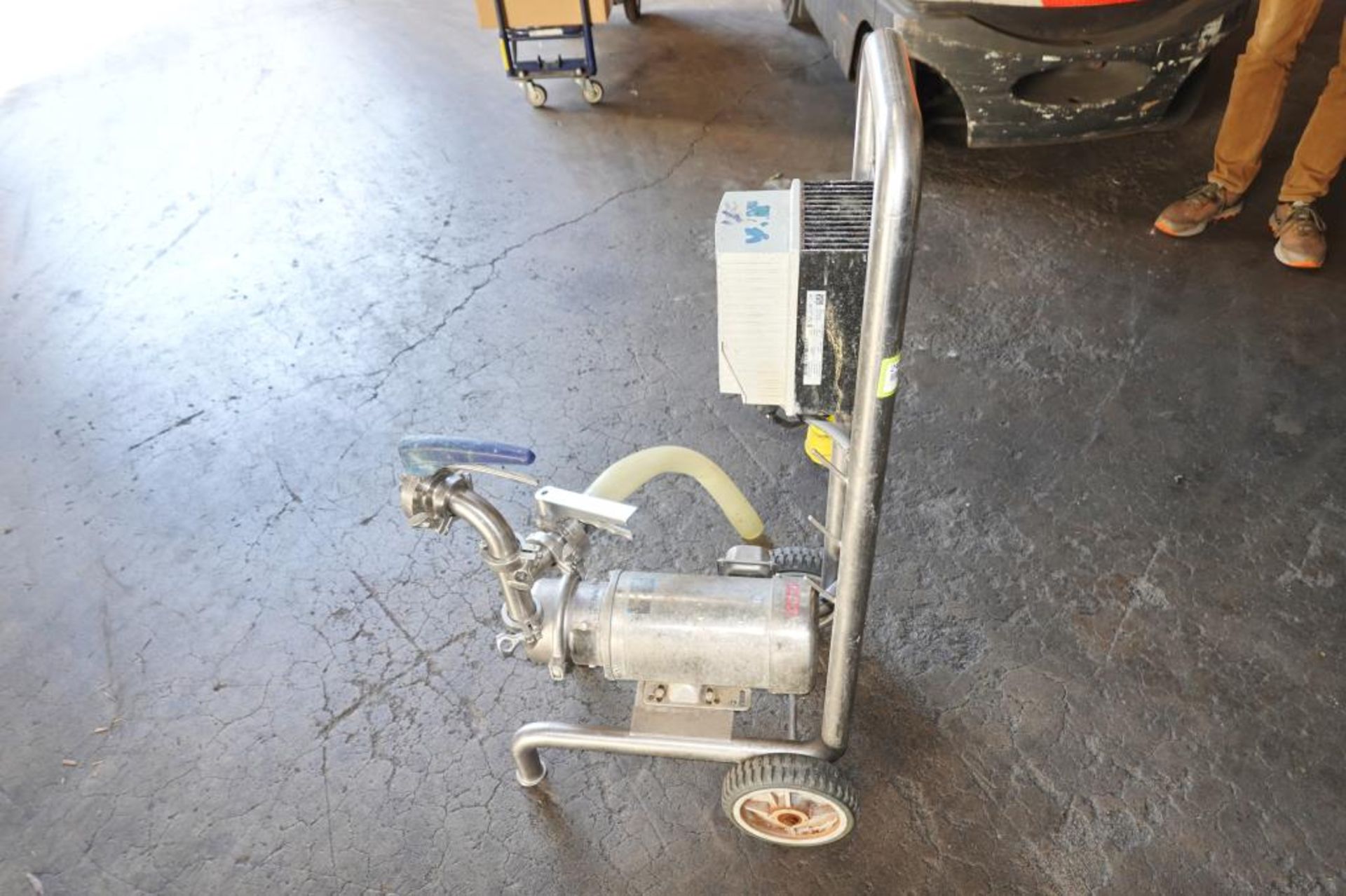 Mobile 2-HP SS Pump