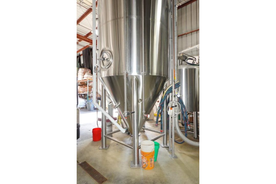 SS 60 BBL Fermenter Tank - Image 4 of 7