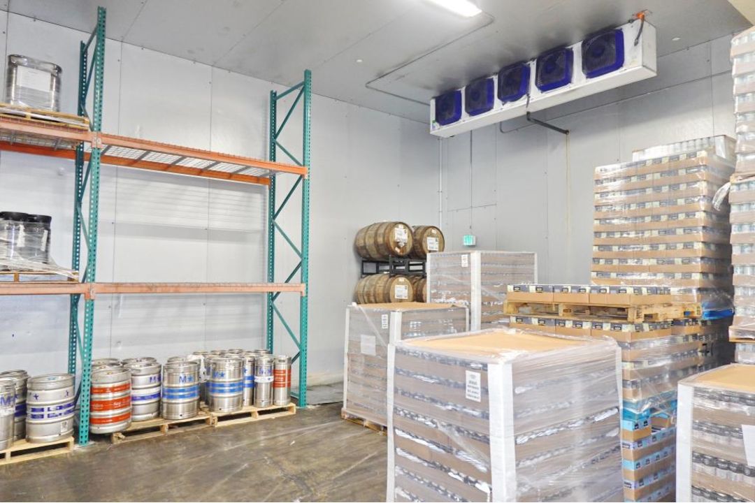 Walk In Cold Storage Room - Image 15 of 25