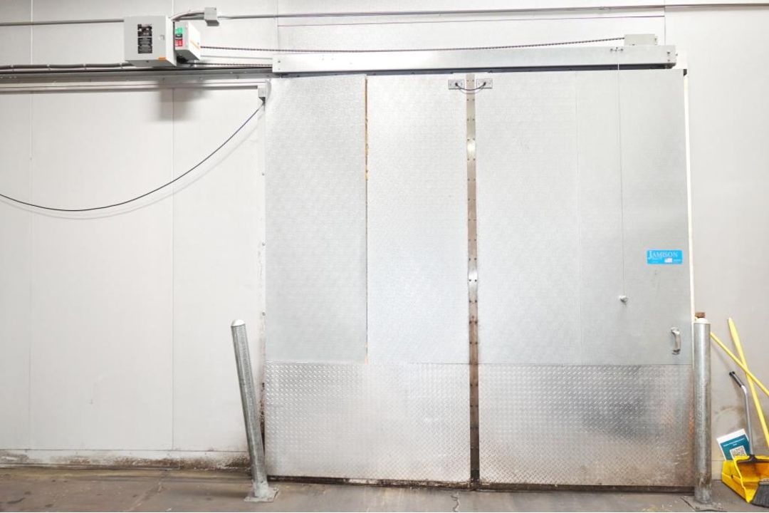 Walk In Cold Storage Room - Image 4 of 25