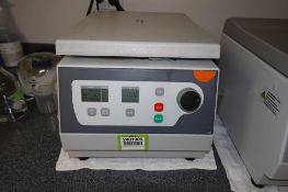 Centrifuge With Rotor