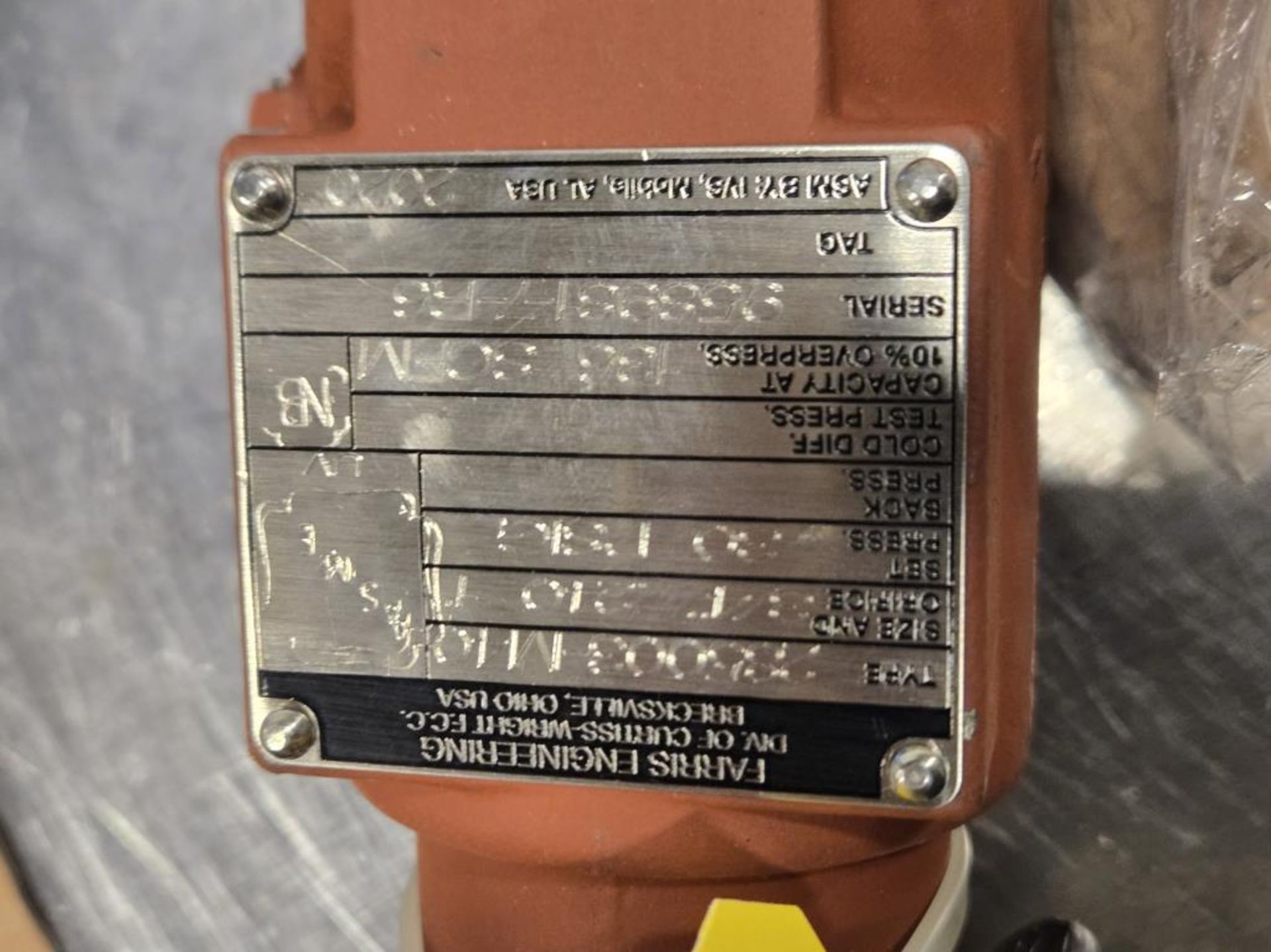 Valves - Image 5 of 10