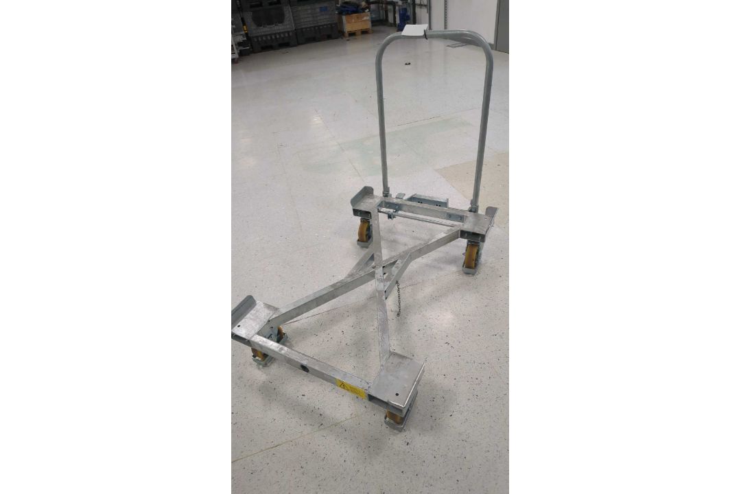 LKE 1000kg Skeletal trolley - Image 1 of 3