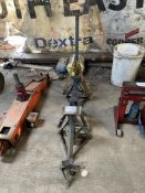 5: Various Axle Stands As Lotted