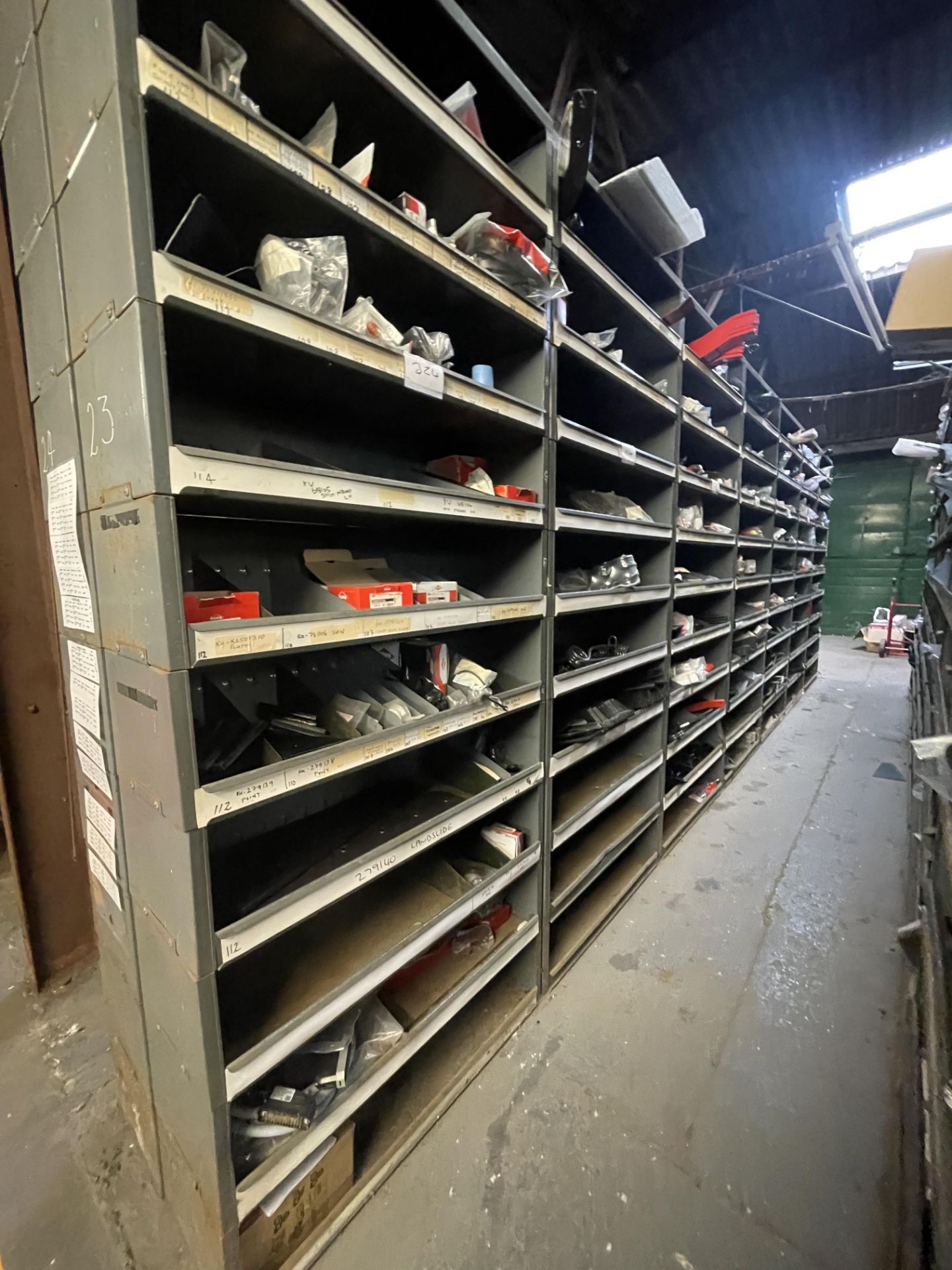 Contents of Kuhn & Dowesdwell Parts As Lotted. (Please See Listing for Contents of Lot 324 in Photo - Image 4 of 18